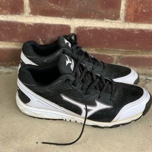 Mizuno Athletic Turf Shoes